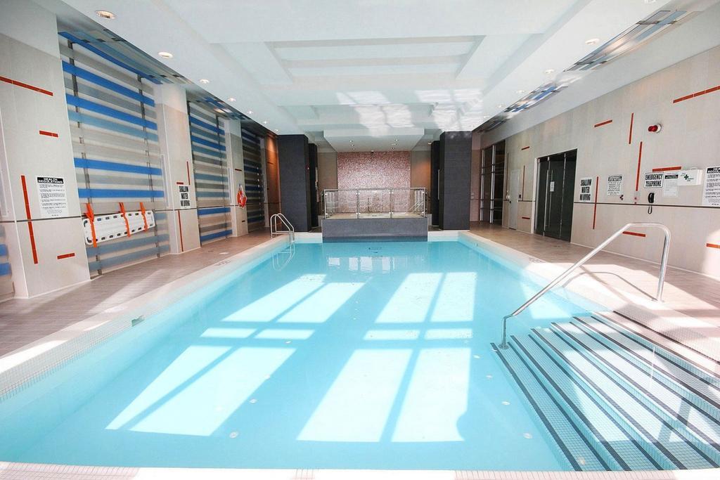 Napa Furnished Rental Apartments Square One 密西沙加 外观 照片
