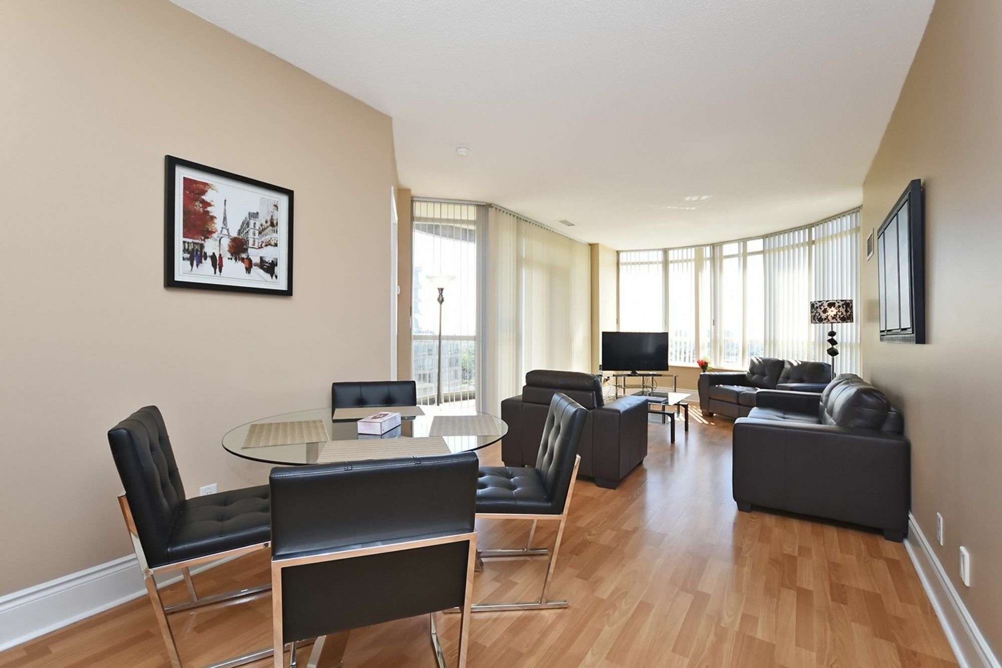 Napa Furnished Rental Apartments Square One 密西沙加 外观 照片